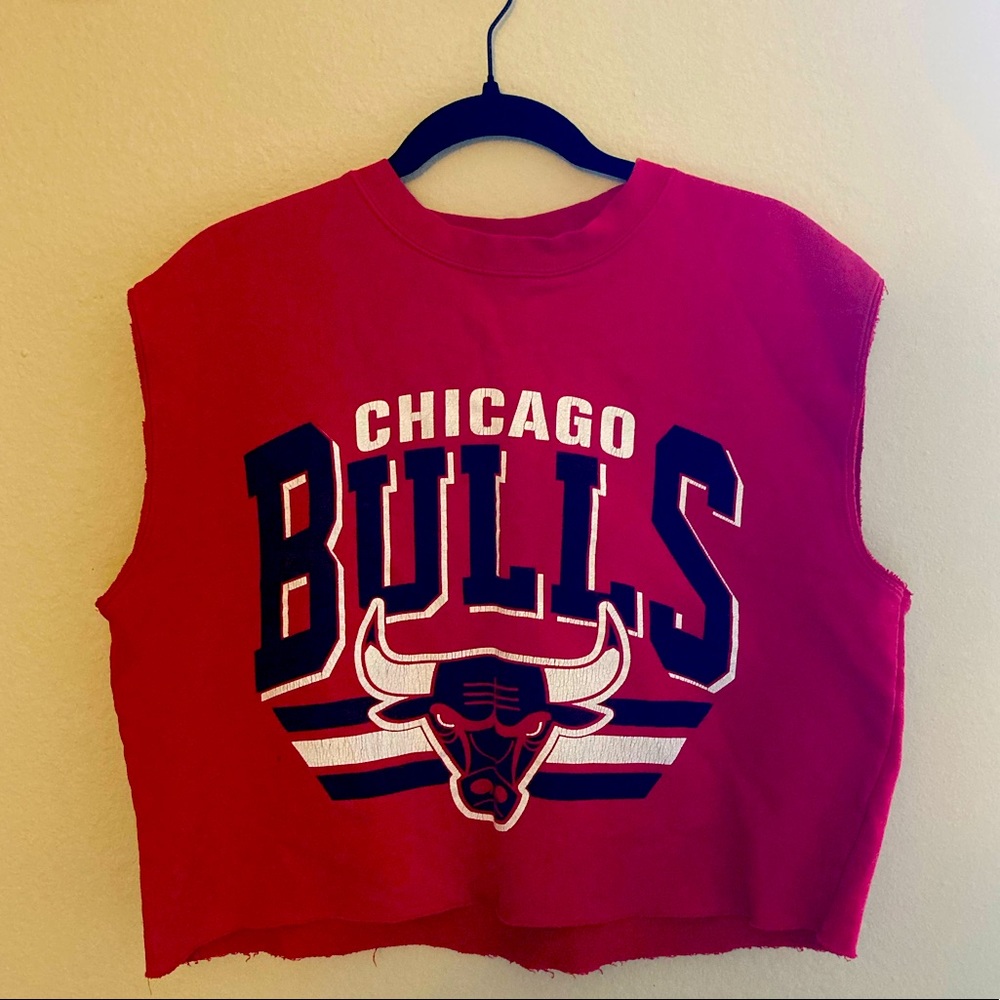 Vintage cutoff Chicago Bulls sweatshirt